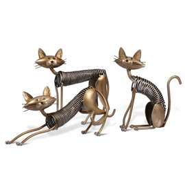 Three Spring Cats Iron Sculpture Decorative Ornament