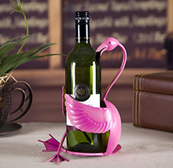 TOOARTS Flamingo Metal sculpture wine holder